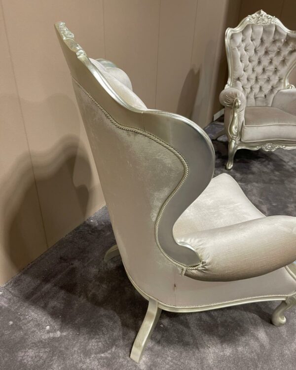 RETRO POLTRONA BARONESSA AMB 210