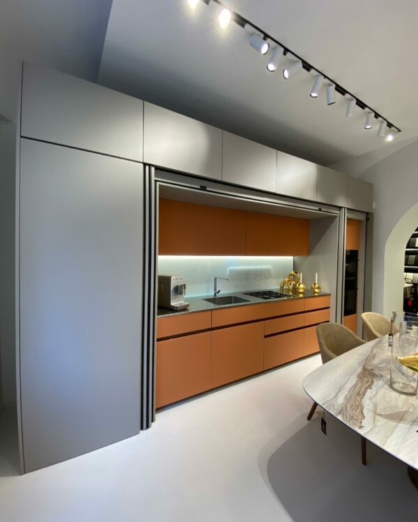 NA 106 CUCINA GLASS POCKET