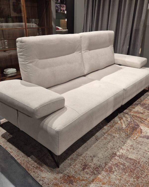SA 143 DIV.DALTON BRERA SOFA'